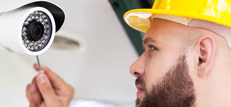 Motion Sensor Light with Camera San Marcos